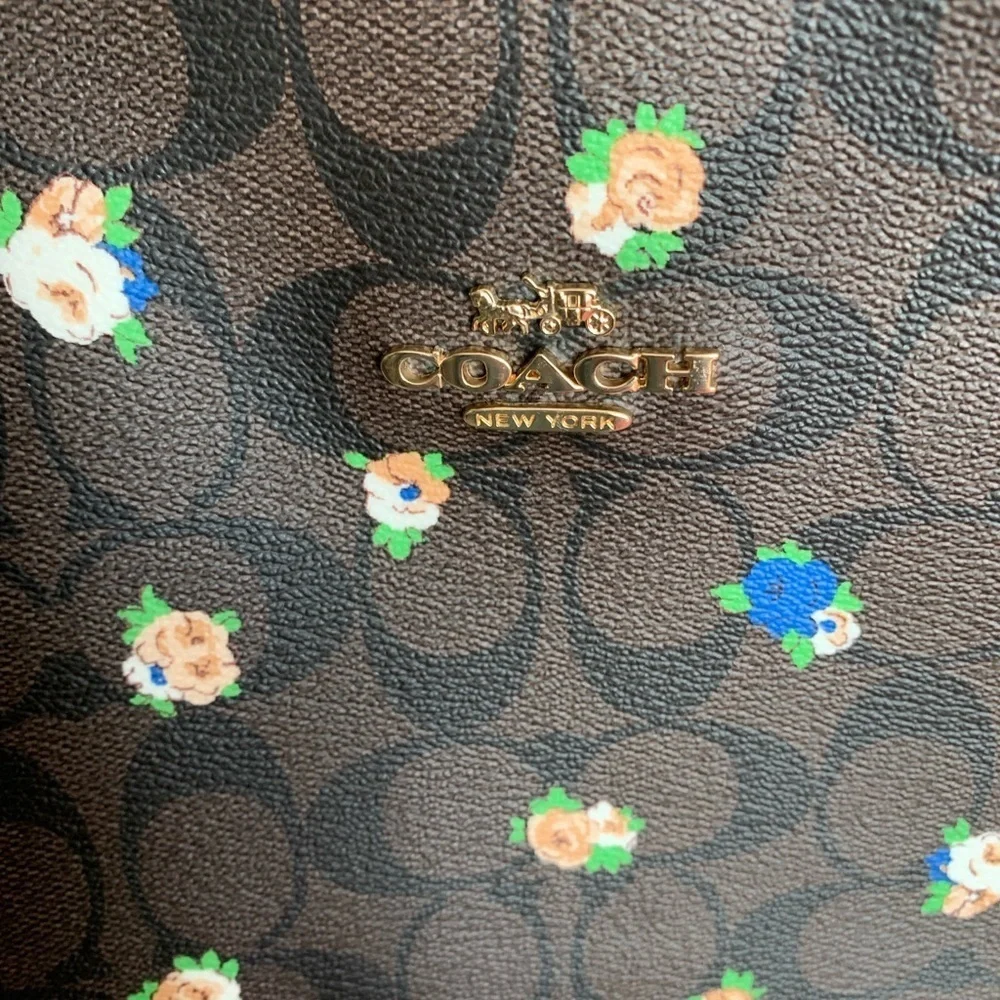 Coach Signature Vntg Rose Tote Brown Black Multicolor Sz 13Lx 11 1/2H x …